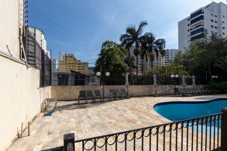Apartamento para alugar com 162m², 4 quartos e 3 vagas Apartamento para alugar com 162m², 4 quartos e 3 vagasÁrea comum - Piscina