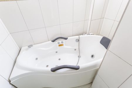 Apartamento para alugar com 162m², 4 quartos e 3 vagasBanheiro da Suíte 2