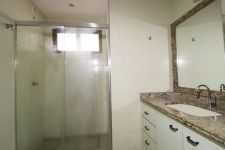 Apartamento para alugar com 203m², 4 quartos e 2 vagasBanheiro Social
