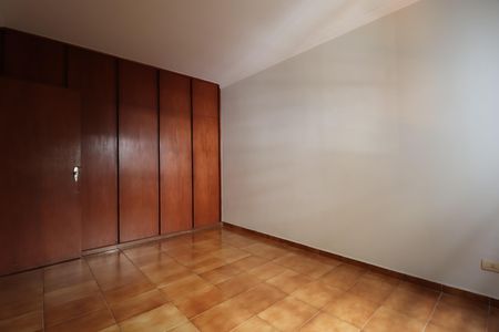 Apartamento para alugar com 203m², 4 quartos e 2 vagasQuarto 2