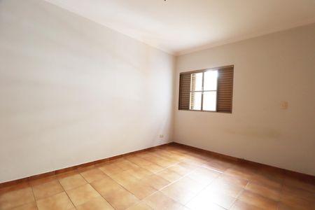 Apartamento para alugar com 203m², 4 quartos e 2 vagasQuarto 2