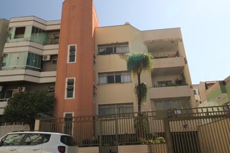 Apartamento para alugar com 203m², 4 quartos e 2 vagasPlaquinha