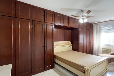 Apartamento para alugar com 187m², 3 quartos e 1 vagaSuíte