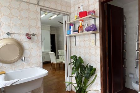 Apartamento para alugar com 187m², 3 quartos e 1 vagaÁrea de Serviço