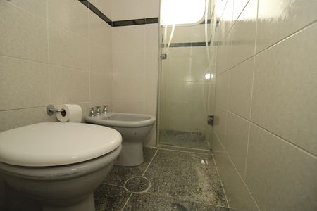 Apartamento para alugar com 110m², 3 quartos e 1 vagaBanheiro da Suíte