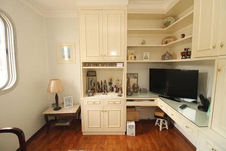 Apartamento para alugar com 110m², 3 quartos e 1 vagaQuarto 1