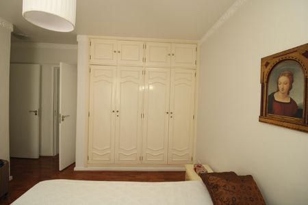 Apartamento para alugar com 110m², 3 quartos e 1 vagaSuíte