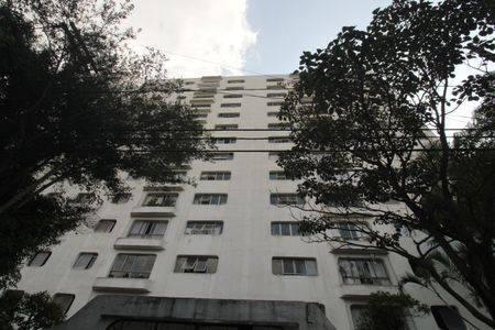 Apartamento para alugar com 110m², 3 quartos e 1 vagaFachada