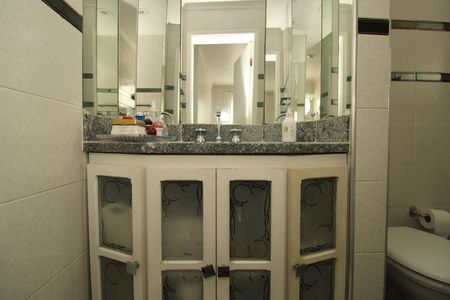 Apartamento para alugar com 110m², 3 quartos e 1 vagaBanheiro da Suíte