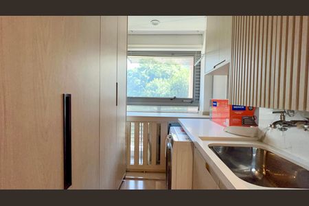 Apartamento para alugar com 70m², 2 quartos e 1 vagaÁrea de Serviço