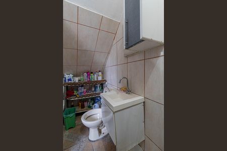 Casa à venda com 250m², 2 quartos e sem vagaLavabo