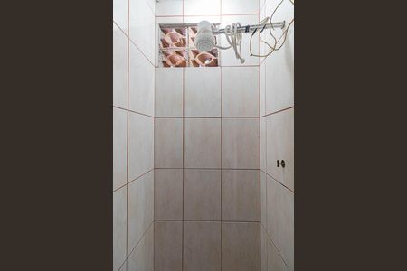 Casa à venda com 250m², 2 quartos e sem vagaBanheiro 