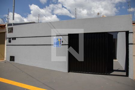 Casa à venda com 93m², 3 quartos e 1 vagaFachada