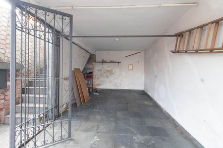 Casa à venda com 120m², 3 quartos e 2 vagas Casa à venda com 120m², 3 quartos e 2 vagasGaragem