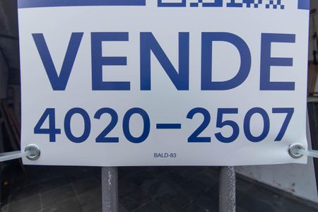 Casa à venda com 120m², 3 quartos e 2 vagas Casa à venda com 120m², 3 quartos e 2 vagasPlaca BALD-83