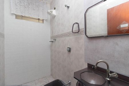 Banheiro 1 de casa à venda com 3 quartos, 120m² em Parque Vitoria, São Paulo