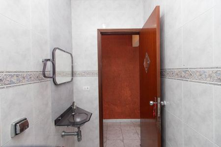 Casa à venda com 120m², 3 quartos e 2 vagas Casa à venda com 120m², 3 quartos e 2 vagasBanheiro 1