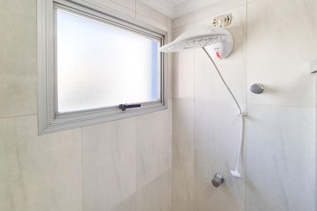 Apartamento à venda com 61m², 2 quartos e 1 vagaBanheiro Social