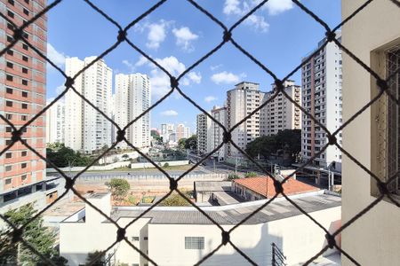 Apartamento à venda com 61m², 2 quartos e 1 vagaÁrea de Serviço - vista