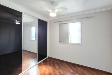 Apartamento à venda com 61m², 2 quartos e 1 vagaQuarto 2