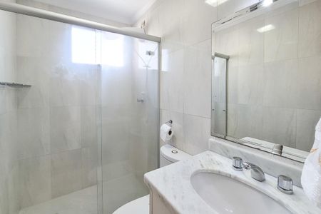 Apartamento à venda com 61m², 2 quartos e 1 vagaBanheiro Social