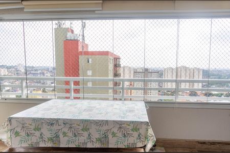 Apartamento à venda com 85m², 2 quartos e 2 vagasVaranda da sala 