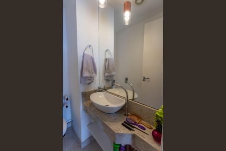 Apartamento à venda com 85m², 2 quartos e 2 vagasLavabo 