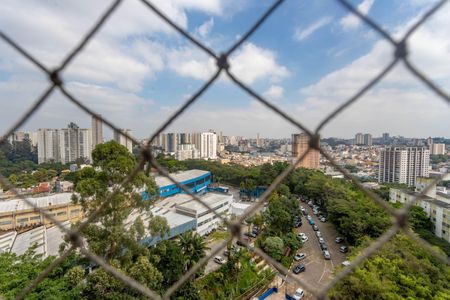 Apartamento à venda com 85m², 2 quartos e 2 vagasVista da suíte 2 