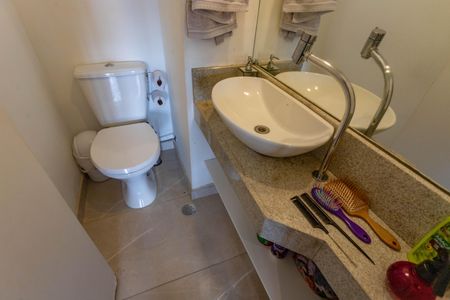 Apartamento à venda com 85m², 2 quartos e 2 vagasLavabo 