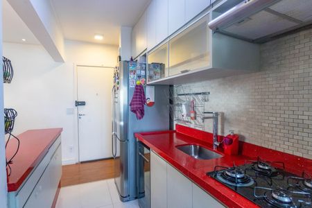 Apartamento à venda com 85m², 2 quartos e 2 vagasCozinha 