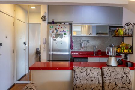 Apartamento à venda com 85m², 2 quartos e 2 vagasCozinha 