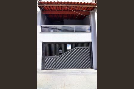 Casa para alugar com 126m², 4 quartos e 1 vagaFachada