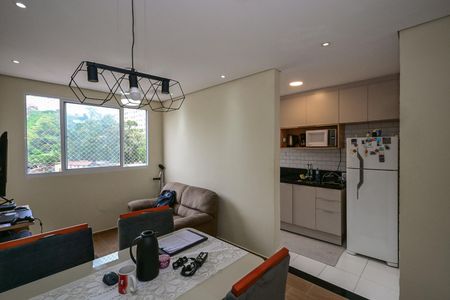 Apartamento para alugar com 43m², 2 quartos e sem vagaSala