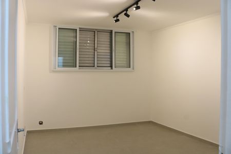 Quarto de apartamento à venda com 1 quarto, 51m² em Vila Romana, São Paulo