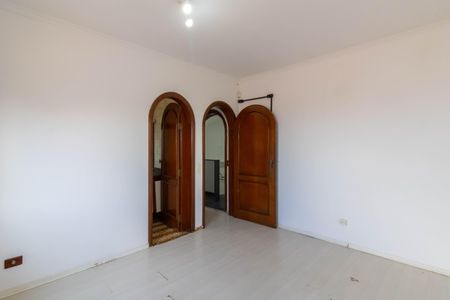 Casa para alugar com 250m², 2 quartos e sem vagaSuíte