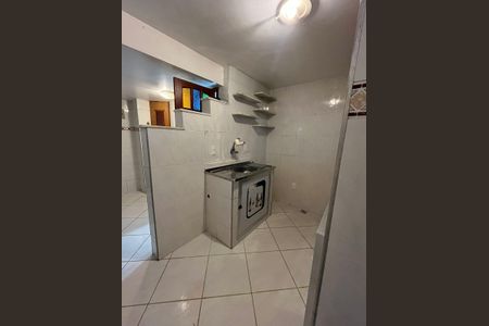 Cozinha de apartamento para alugar com 1 quarto, 40m² em Vargem Grande, Rio de Janeiro