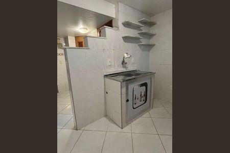 Cozinha de apartamento para alugar com 1 quarto, 40m² em Vargem Grande, Rio de Janeiro