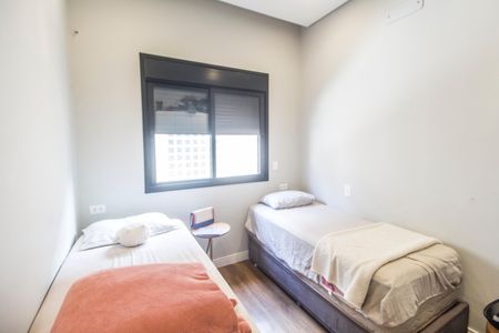 Casa de condomínio para alugar com 300m², 4 quartos e 4 vagasSuíte