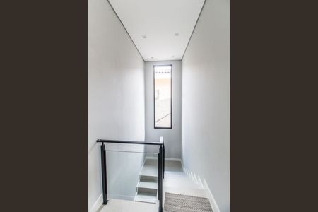 Casa de condomínio para alugar com 300m², 4 quartos e 4 vagasEntrada