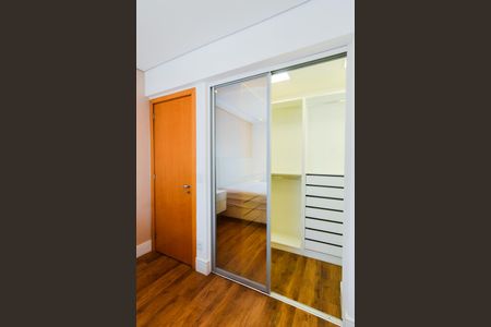 Apartamento à venda com 110m², 3 quartos e 3 vagasSuíte 2