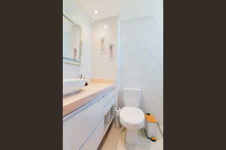 Apartamento à venda com 110m², 3 quartos e 3 vagasBanheiro da Suíte 2