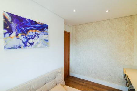Apartamento à venda com 110m², 3 quartos e 3 vagasQuarto 