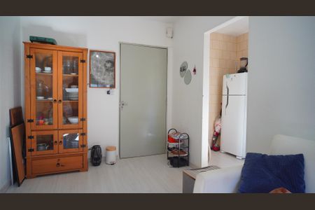 Sala  de apartamento à venda com 1 quarto, 39m² em Jardim Sabará, Porto Alegre