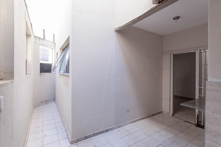 Apartamento à venda com 131m², 2 quartos e 2 vagasÁrea Privativa 