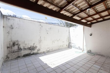 Apartamento à venda com 131m², 2 quartos e 2 vagasÁrea Privativa 