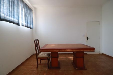 Sala de jantar  de casa para alugar com 2 quartos, 115m² em Parque Ribeirao Preto, Ribeirão Preto