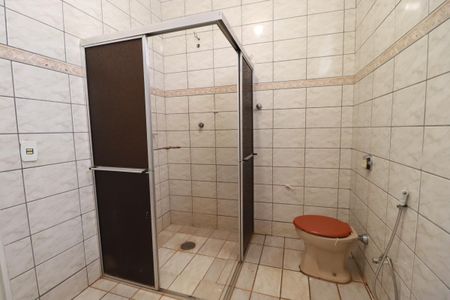 Casa para alugar com 115m², 2 quartos e 1 vagaBanheiro social 