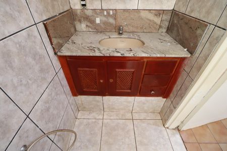 Casa para alugar com 115m², 2 quartos e 1 vagaBanheiro suite 