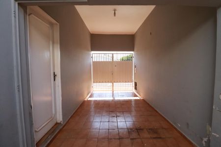 Casa para alugar com 115m², 2 quartos e 1 vagaÁrea de serviço 