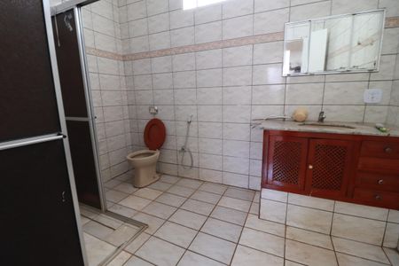 Casa para alugar com 115m², 2 quartos e 1 vagaBanheiro social 